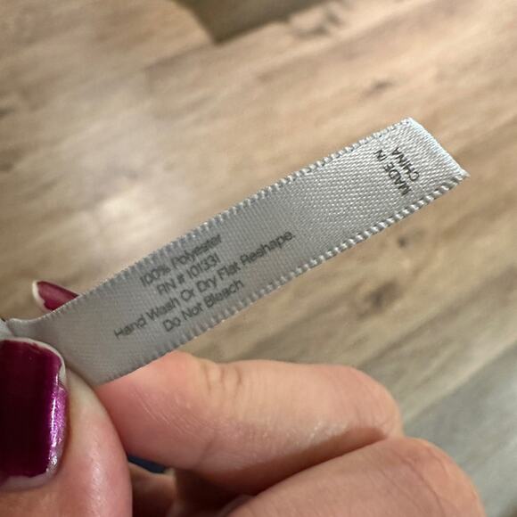 🍷Charlotte Russe navy and white feather print circle scarf early 00’s era - Picture 3 of 4